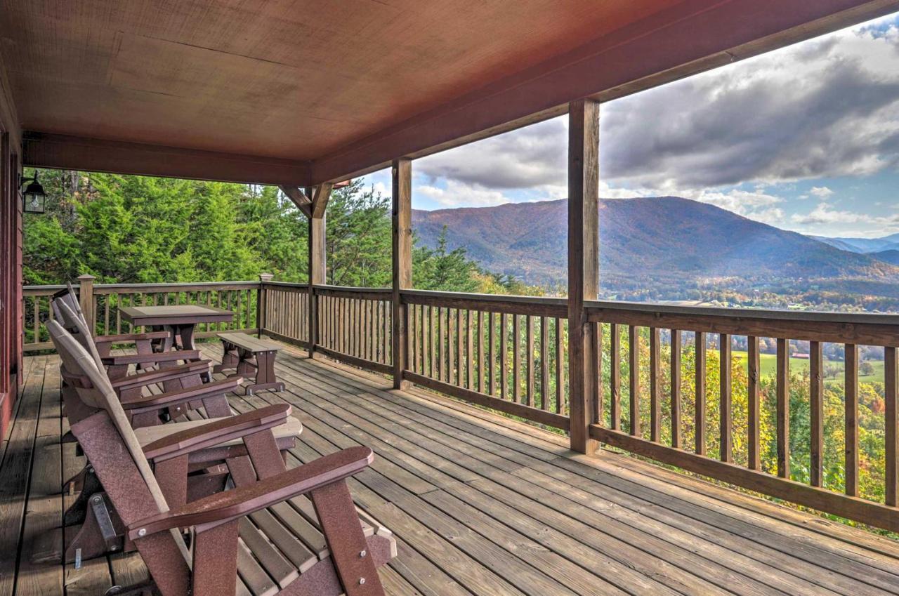فيلا Smoky Mountain Retreat With Hot Tub, Arcade Games بيدجن فورج المظهر الخارجي الصورة